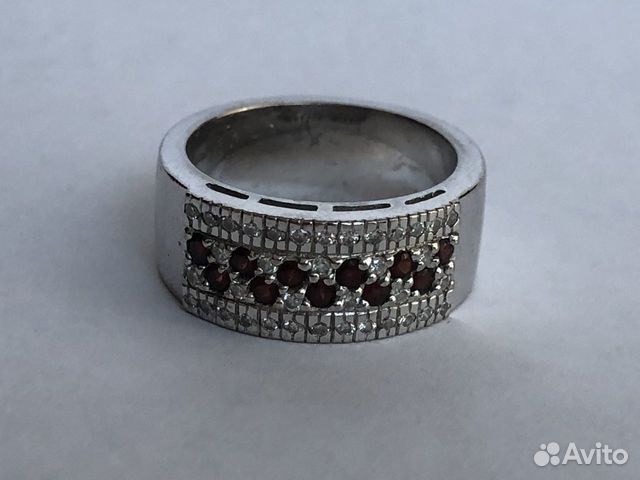 Кольцо с бриллиантами 18K 14,2гр Кольцо с бриллиантами 18K 14,2гр