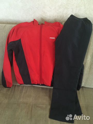 Спортивный костюм Спортивный костюм