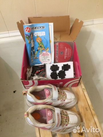 Роликовые кроссовки