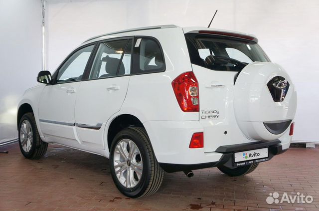 Chery Tiggo 3 1.6 МТ, 2019, 1 км Chery Tiggo 3 1.6 МТ, 2019, 1 км
