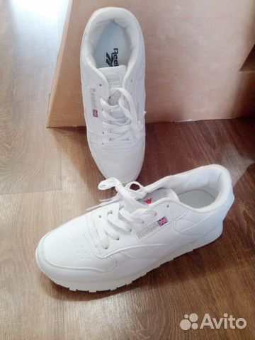 Кроссовки reebok 42 новые унисекс