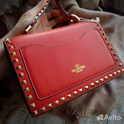 Клатч Valentino Garavani rockstud Валентино