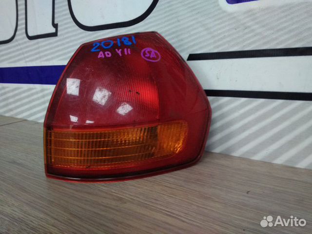 Фонарь задний задний правый Nissan Ad VFY11