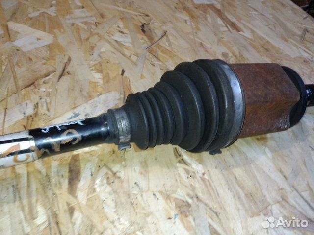 Привод передний левый Bmw X5 3.0Si E70 N52B30 2009 Привод передний левый Bmw X5 3.0Si E70 N52B30 2009