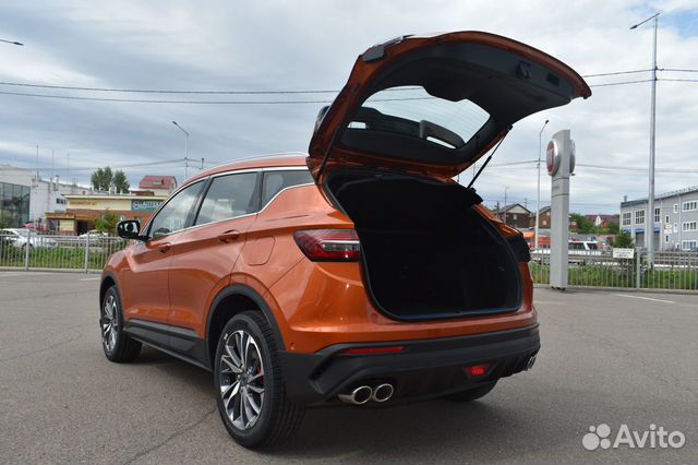 Geely Coolray 1.5 AMT, 2020