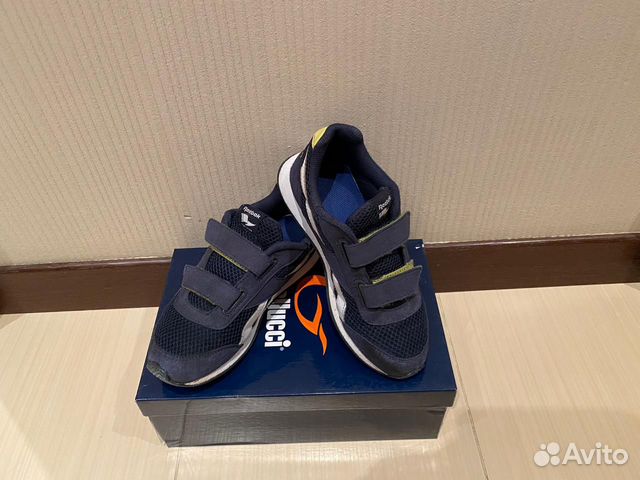 Кроссовки Reebok на липучках Кроссовки Reebok на липучках