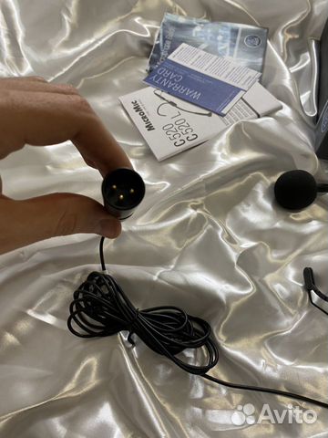 AKG C520 микрофон головной AKG C520 микрофон головной