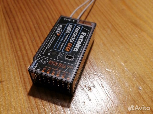 Приёмник Futaba R6208SB