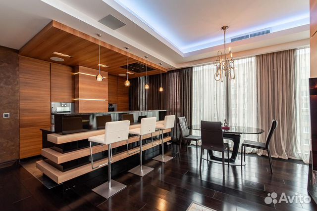 3-к квартира, 142 м², 5/10 эт.