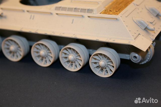 1/35 Набор опорных катков без бандажа Т-34/85 1/35 Набор опорных катков без бандажа Т-34/85