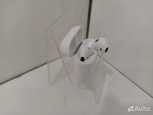 Наушники Apple AirPods 2 серии A1602 Наушники Apple AirPods 2 серии A1602
