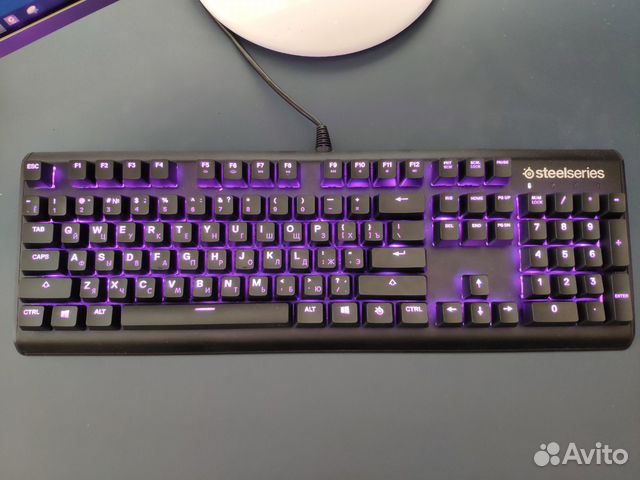 Игровая клавиатура SteelSeries Apex M750