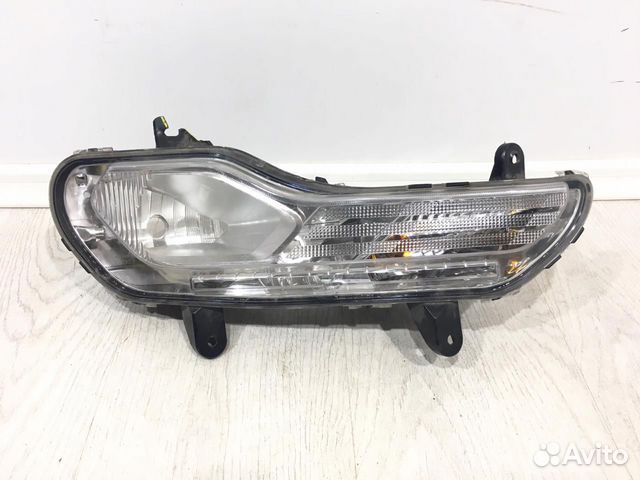 Фара противотуманная правая Ford Kuga 2012