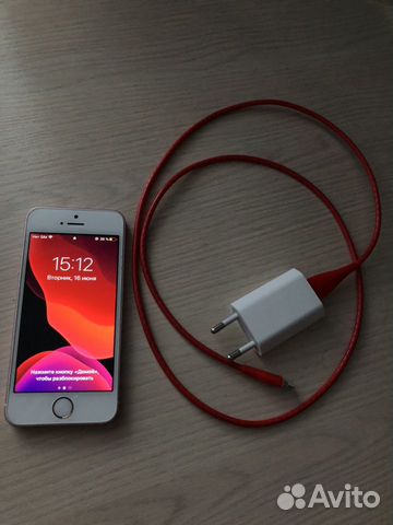 Телефон iPhone SE, Rose Gold, 32 GB Телефон iPhone SE, Rose Gold, 32 GB