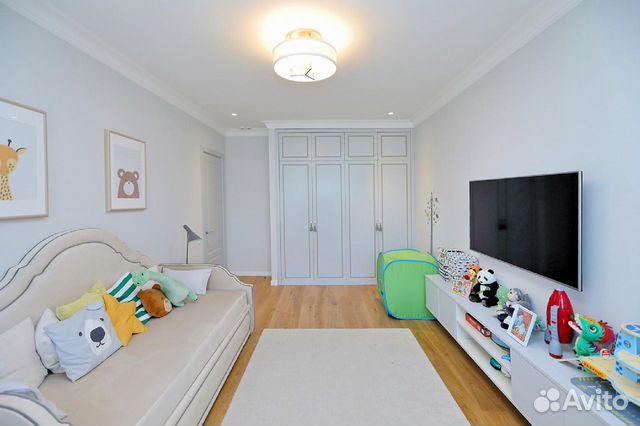 2-к квартира, 84 м², 17/33 эт.