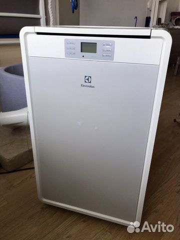 Кондиционер мобильный Electrolux eacm10DR/N3 Кондиционер мобильный Electrolux eacm10DR/N3