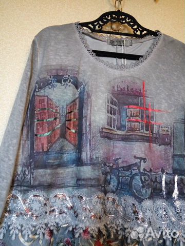 Нарядное, дизайнерское платье с набивной вышивкой