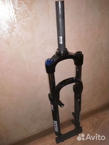 Вилка амортизационная Rock Shox Вилка амортизационная Rock Shox