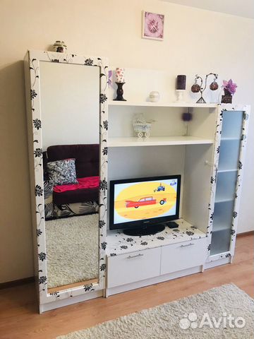 Стенка в гостиную