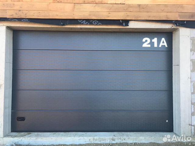 Секционные ворота