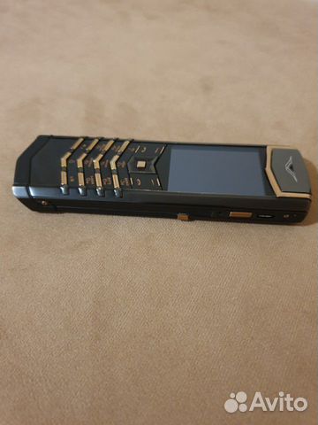 Телефон Vertu