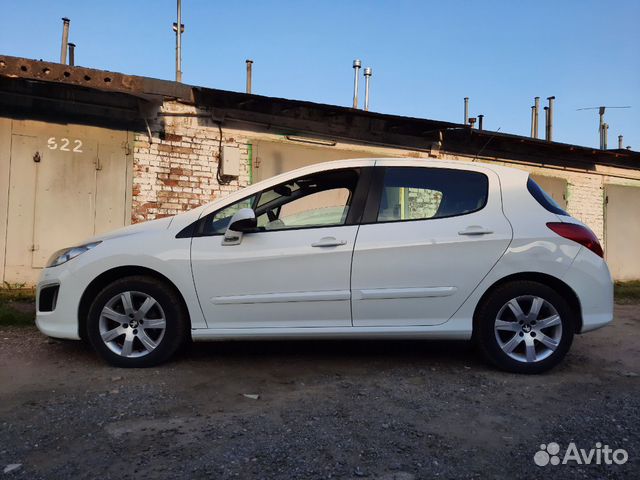 Peugeot 308 1.6 МТ, 2012, 188 000 км