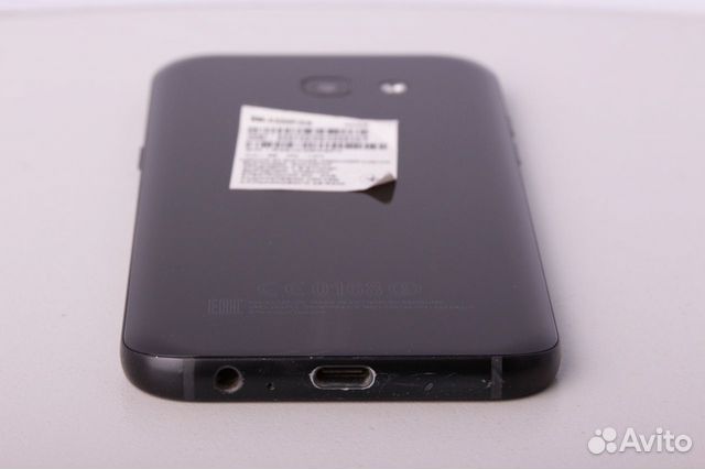 Телефон Samsung A520F/DS Galaxy A5 (2017) Black Телефон Samsung A520F/DS Galaxy A5 (2017) Black