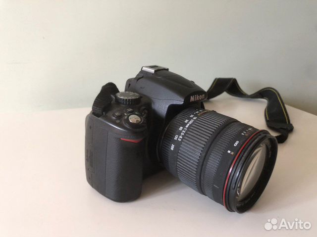 Фотоаппарат Nikon d3100 с оригинальным объективом Фотоаппарат Nikon d3100 с оригинальным объективом