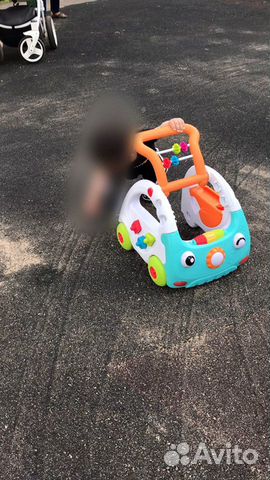 Развивающий автомобиль ходунки