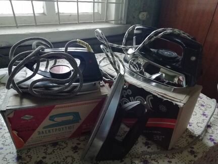 Утюги из семейства советских