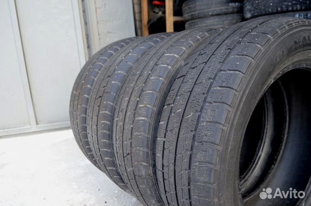Goodyear Ice Navi Zea II 215/60 R17