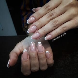 Наращивание ногтей, маникюр, педикюр