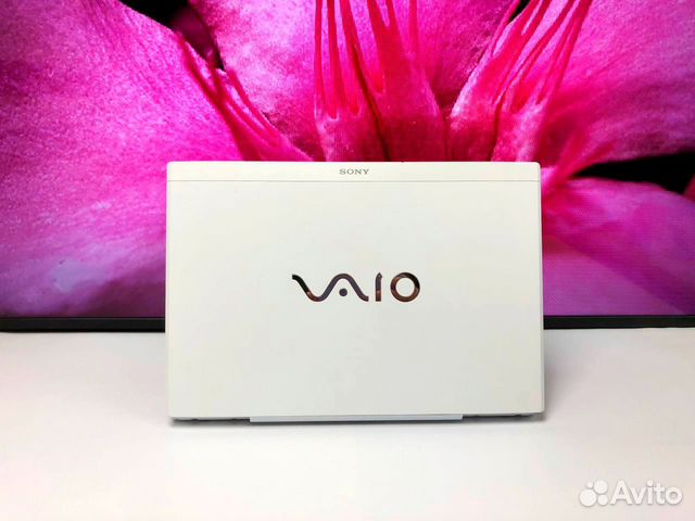 Ноутбук Sony Vaio c гарантией Intel i3