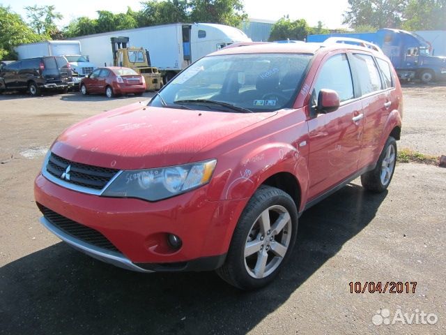 Разбор на запчасти Mitsubishi Outlander XL