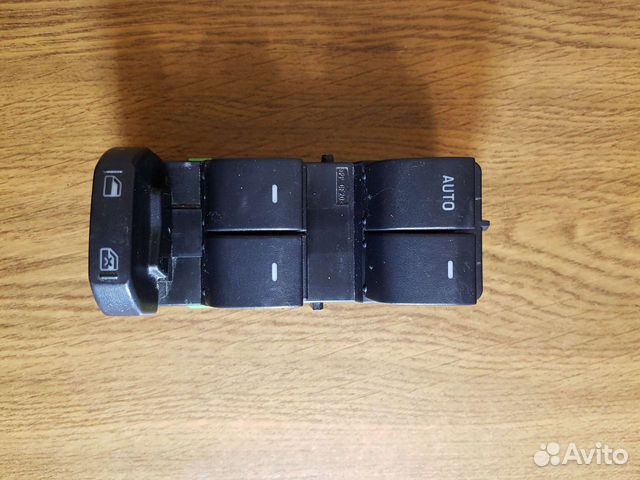 Блок управл. стеклопод. Ford Escape USA