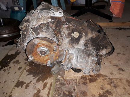 Раздатка Тойотa Prado 120