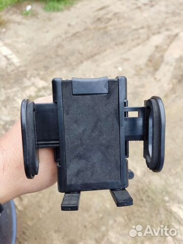 Держатель для телефона на лобовое стекло