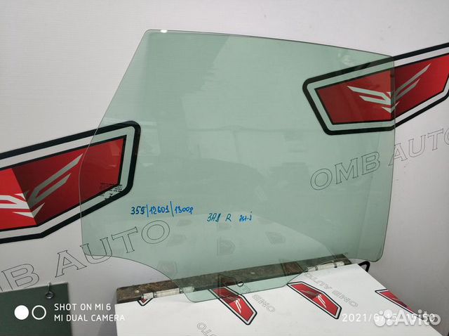 Стекло задней правой двери Опель Астра J