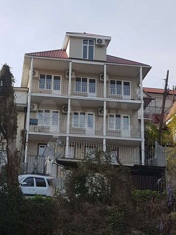 Комната 15 м² в 8-к., 2/3 эт.