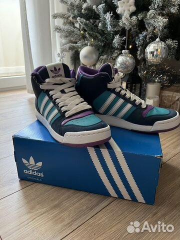 Кроссовки adidas женские 40-41 (UK 8,5)