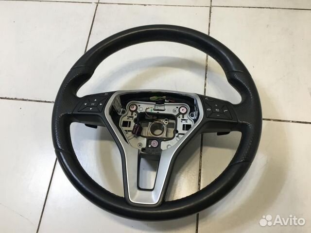 Рулевое колесо Mercedes-Benz E-Class W212