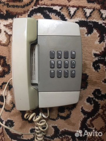 Телефон