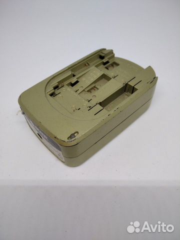 Универсальное зарядное устройство