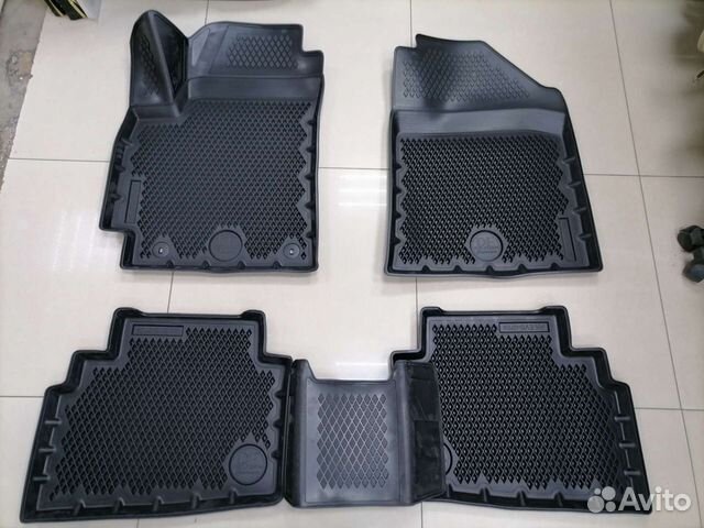 Автомобильные коврики на Киа Селтос