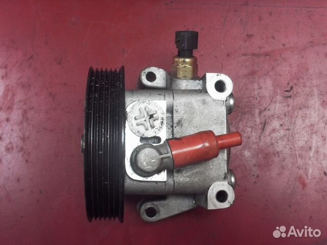 Насос гидроусилителя руля HPS10008 Ford Focus 2