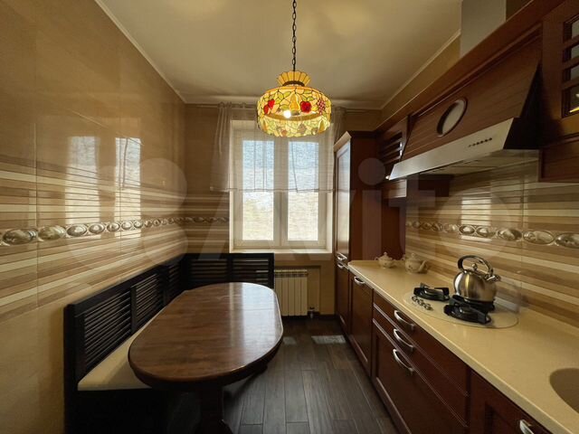 2-к. квартира, 52 м², 4/5 эт.