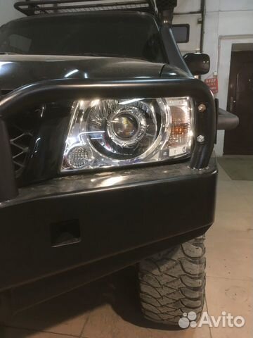 Nissan Patrol билед, замена линз