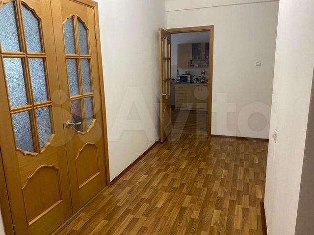 4-к. квартира, 140 м², 1/12 эт.