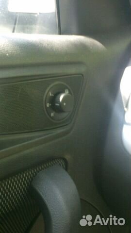 Блок управления зеркалами на Skoda Yeti