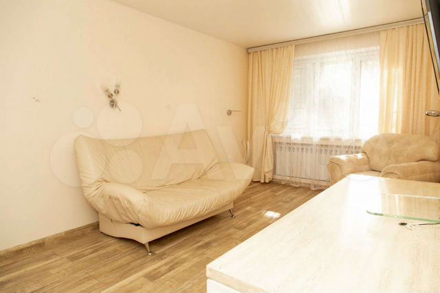 3-к. квартира, 64 м², 1/9 эт.